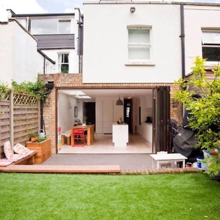 Veeve House Tennyson Road Kilburn London Exterior photo